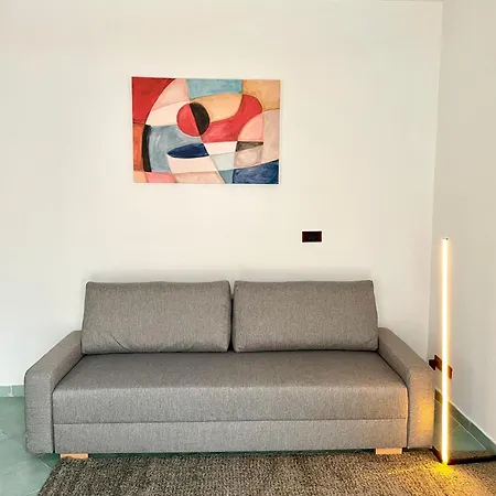 דירה Happiness סורנטו